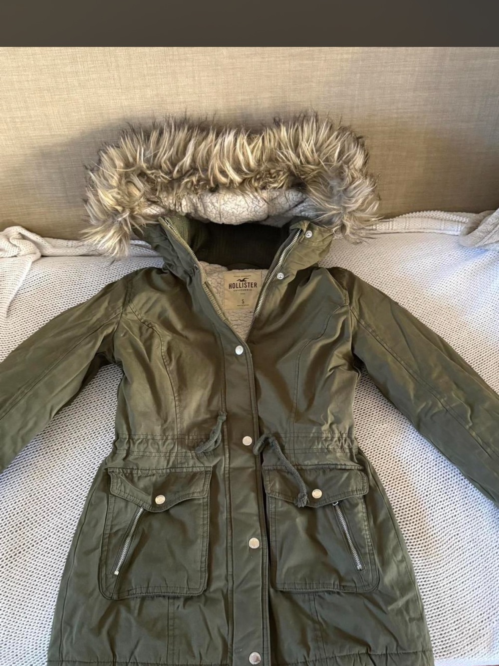 Vintage Hollister Olive Green Faux-Fur Trim Parka Jacket